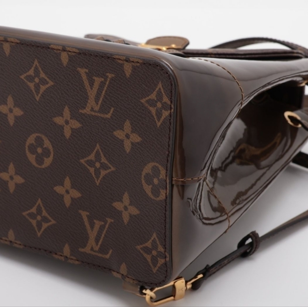 Authentic Louis Vuitton Vernis × Monogram Hot Spring - Picture 10 of 11